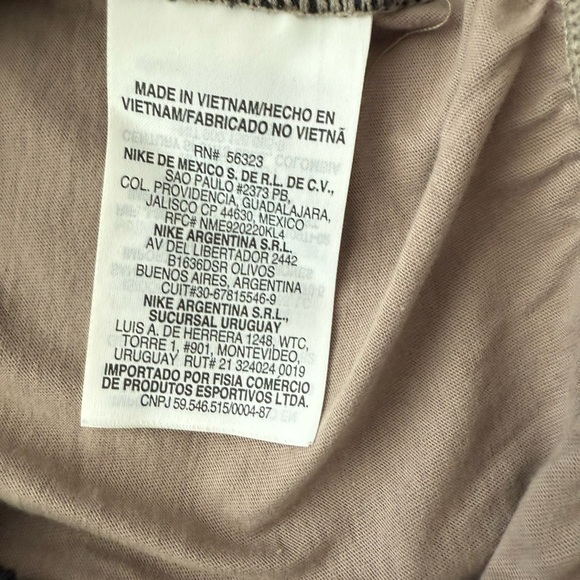 Cute Nike Top size L - Picture 5 of 9